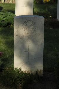Vermelles British Cemetery - Emerson, W