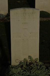 Vermelles British Cemetery - Evans, A