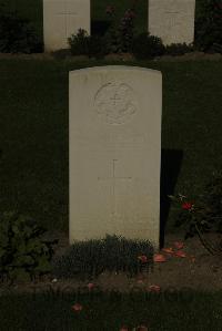 Vermelles British Cemetery - Field, John Morton