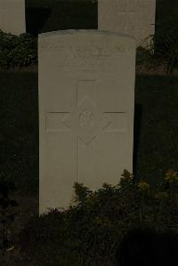 Vermelles British Cemetery - Foster, J