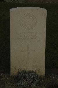 Vermelles British Cemetery - Francis, Henry