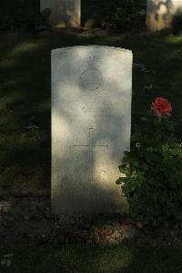 Vermelles British Cemetery - Gillham, W