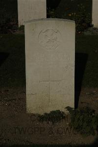 Vermelles British Cemetery - Gouldsbrough, C