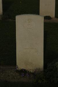 Vermelles British Cemetery - Gower, W G