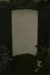Vermelles British Cemetery - Grainger, Maurice Joseph