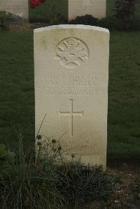 Vermelles British Cemetery - Green, Frank