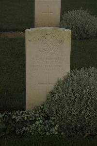 Vermelles British Cemetery - Griffiths, E V