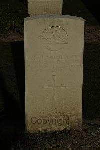 Vermelles British Cemetery - Harris, Ernest