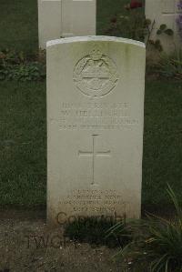 Vermelles British Cemetery - Helliwell, Walter