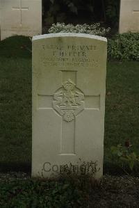 Vermelles British Cemetery - Hepper, Frank