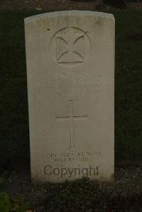 Vermelles British Cemetery - Hewitt, The Rev. Frederick Whitmore.