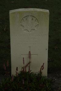 Vermelles British Cemetery - Hine, Godfrey Valentine Brooke