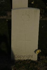 Vermelles British Cemetery - Hoare, W E