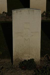 Vermelles British Cemetery - Hughes, E