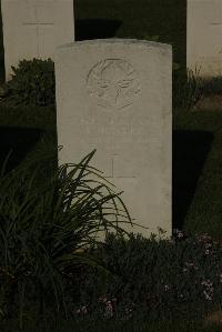 Vermelles British Cemetery - Hunter, J