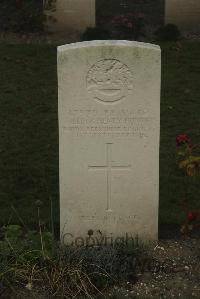 Vermelles British Cemetery - Hunter, William Henry