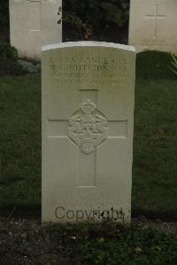 Vermelles British Cemetery - Hutchinson, Ralph Cuthbert