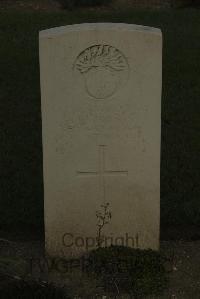 Vermelles British Cemetery - Jordan, A E