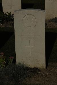 Vermelles British Cemetery - Kelly, John