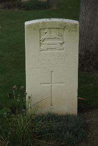 Vermelles British Cemetery - Kelsey, J W