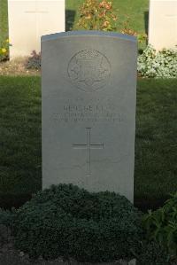 Vermelles British Cemetery - King, George