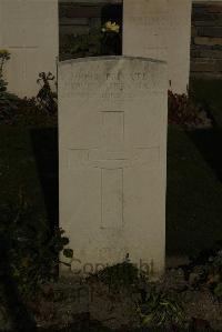 Vermelles British Cemetery - Kirby, Edwin