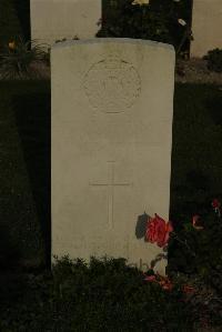 Vermelles British Cemetery - Lamont, John