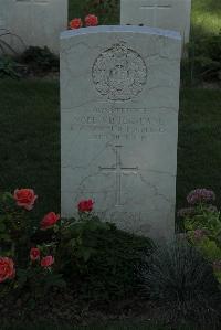 Vermelles British Cemetery - Lane, Noel Victor