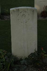 Vermelles British Cemetery - Lawrence, Matthew Bisset