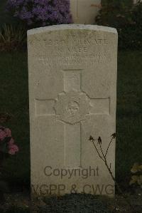 Vermelles British Cemetery - Lee, Reginald Alfred