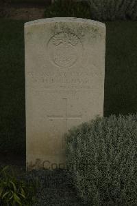 Vermelles British Cemetery - Lockhart, R H