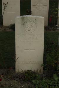 Vermelles British Cemetery - Lovell, John Anthony