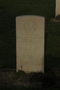 Vermelles British Cemetery - Lowe, Norman McGregor