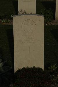 Vermelles British Cemetery - Main, G