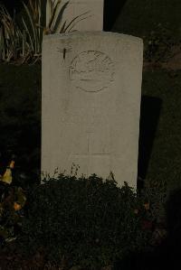 Vermelles British Cemetery - McManos, P