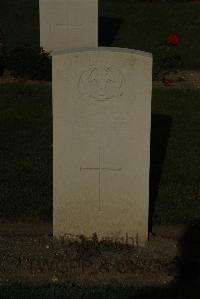Vermelles British Cemetery - Medlock, George