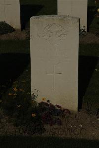 Vermelles British Cemetery - Milne, William Alexander