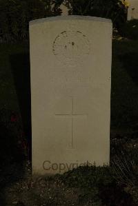 Vermelles British Cemetery - Mitchell, J