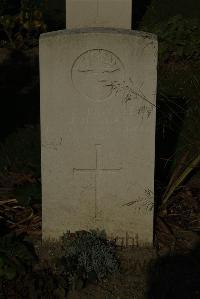 Vermelles British Cemetery - Mullan, J