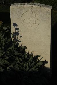Vermelles British Cemetery - Napper, Maurice Edward