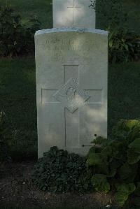 Vermelles British Cemetery - Nicholson, Robert