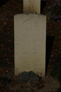 Vermelles British Cemetery - North, G