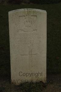 Vermelles British Cemetery - Nunn, George Albert