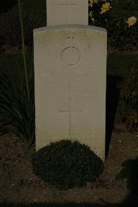 Vermelles British Cemetery - Owen, Francis Whitwell