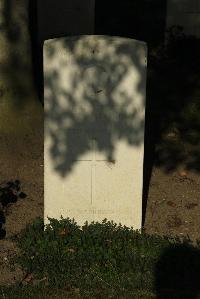 Vermelles British Cemetery - Palling, William Lionel