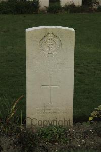 Vermelles British Cemetery - Parish, John C.
