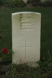 Vermelles British Cemetery - Parrott, John Robert