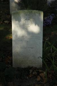 Vermelles British Cemetery - Powell, Benjamin