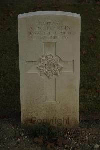 Vermelles British Cemetery - Prettyjohn, A