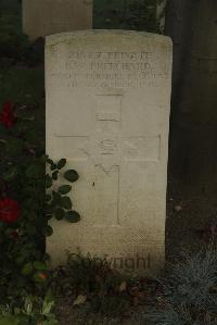 Vermelles British Cemetery - Pritchard, Bernard Wesley
